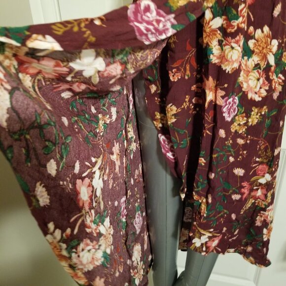 Floral High Low Faux Wrap Spring / Summer Dress - Picture 10 of 13